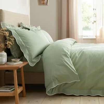 Dunelm Appletree Boutique Scallop Edge 200 Thread Count 100% Cotton Duvet Cover & Pillowcase Set