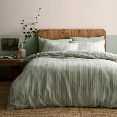 Dunelm Appletree Yarn Dyed Woven Wide Stripe 100% Cotton Duvet Cover & Pillowcase Set