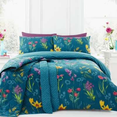 Dunelm Dreams and Drapes Ingrid Duvet Cover and Pillowcase Set Green