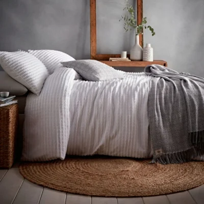 Dunelm Torbury Tuft Duvet Cover and Pillowcase Set White White