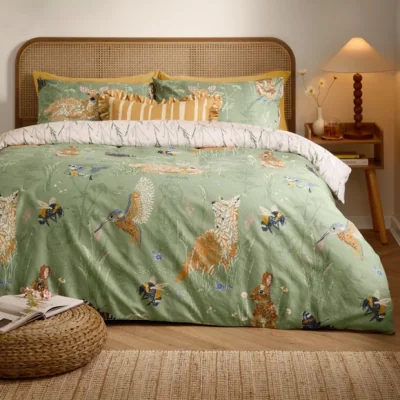 Dunelm furn. Meadow Flora Polycotton Duvet Cover & Pillowcase Set