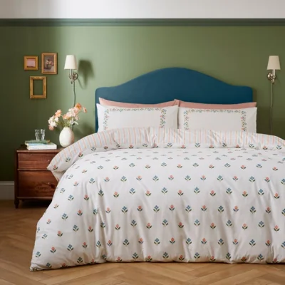 Dunelm Ember Floral Polycotton Duvet Cover & Pillowcase Set