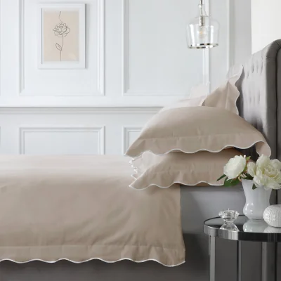 French Bedroom Scalloped Edge Cotton Bed Linen Set in Oatmeal (King Set)