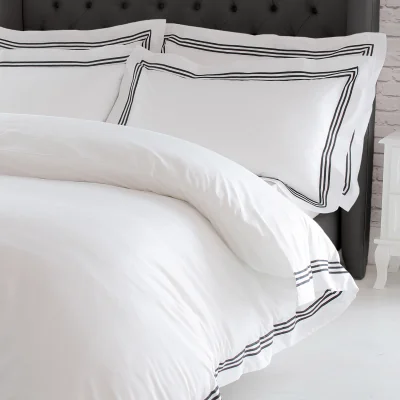 French Bedroom Boutique 400 Tuxedo Bed Linen Set (Pair of Superking Oxford Pillowcases)