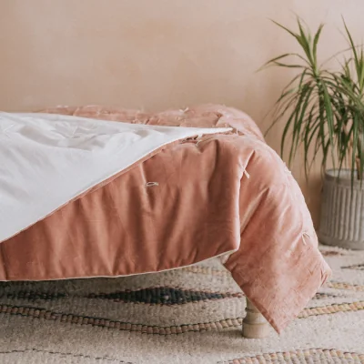 Graham & Green Graham and Green Mocha Rose Velvet Pebble Quilt - King Size