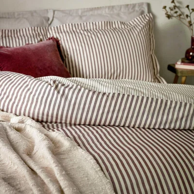 Habitat Yard Hebden Cotton Stripe Beetroot Bedding Set - Super king