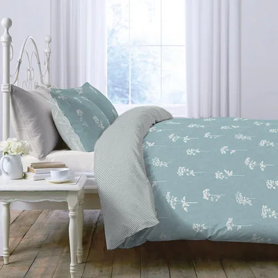 Homebase Country Living Meadow Printed Bedding Set - Double