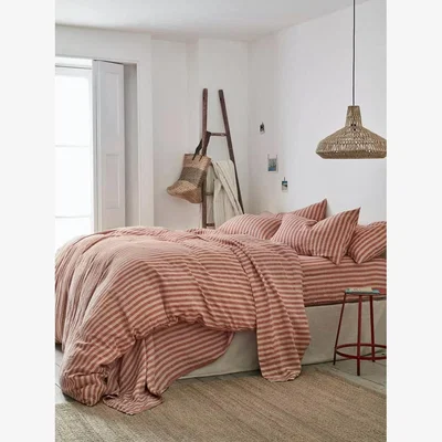 John Lewis Piglet in Bed Pembroke Stripe Linen Bedding