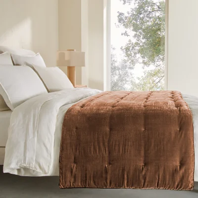 La Redoute Vezina Quilt in Panne Velvet