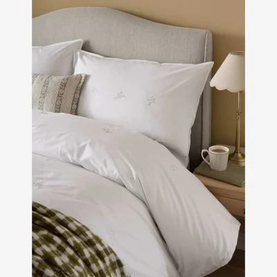 Marks & Spencer Laura Ashley Pure Cotton Keeleigh Posy Bedding Set White