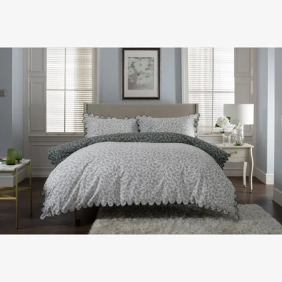 Downtown The Lyndon Company Ashling Garden Duvet Set - Green - King