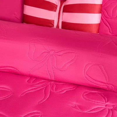 The Range OHS Bows Quilted Duvet Set - Hot Pink / 1.81kg