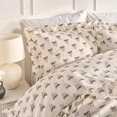 The Range OHS Ditsy Cherry Duvet Set - Monochrome / Double / 1kg