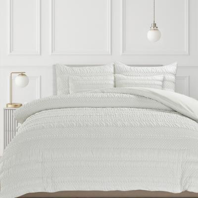 The Range 3D Embossed Geometric Pattern Duvet Set - White / King