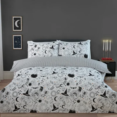 The Range Spellbound Design Duvet Set - Monochrome / Superking