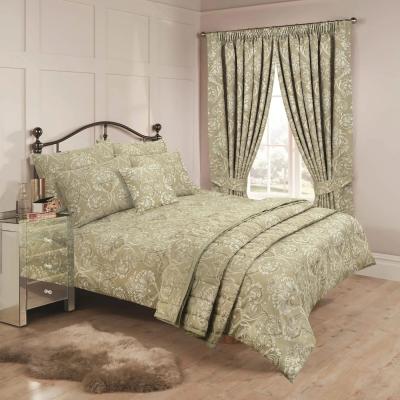 The Range Vantona Ornate Damask Jacquard Quilt-Cover Set - Silver / King