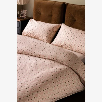 Rockett St George Blush Pink Daisy Bedding Set with Piped Edge - Available in 4 Sizes