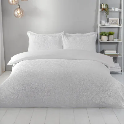 The Range Halcyon Embossed Duvet Set - White / Superking