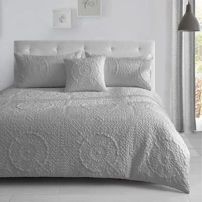 The Range Deluxe Quilted Grandeur Pinsonic Duvet Sets - Grey / Single