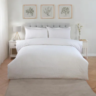The Range Emilia Jacquard Duvet Set - White / King