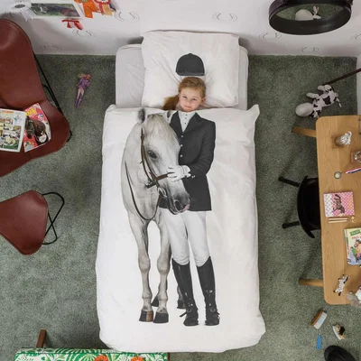 The Rug Seller Amazone Horse And Rider Cotton Bedding in White