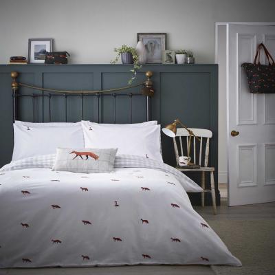 The Rug Seller Foxes Bedding and Pillowcase By Sophie Allport in Off White
