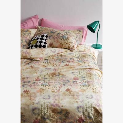 Urban Outfitters Layla Floral Duvet Set - Assorted SINGLE at Urban Outfitters