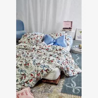 Urban Outfitters Mariya Duvet Set Double at Urban Outfitters