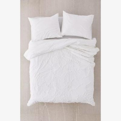 Urban Outfitters Margot Tufted Duvet Set - White KING at Urban Outfitters