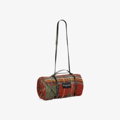 Wolf & Badger Red Pure New Wool Waterproof Picnic Blanket - The Classic Windsor Heating & Plumbing London