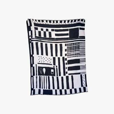 Wolf & Badger Grey Rain Blanket Minio