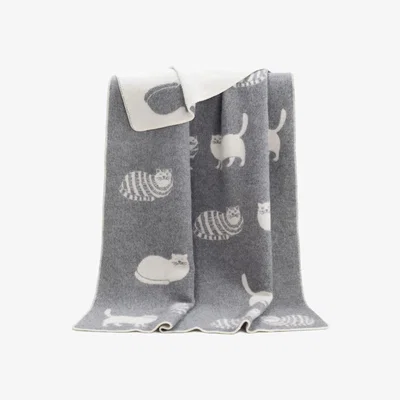 Wolf & Badger Grey / White Cat Wool Blanket J. j.textile