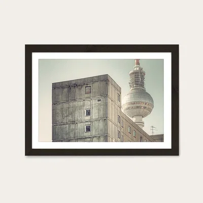 Bombinate.com Platte 01 Art Print Black Frame
