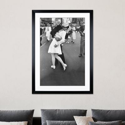 Dunelm The Art Group War Time Kiss Framed Print Black and white
