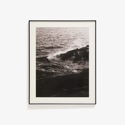 Kave Home Zavira picture with photograph of waves 64 x 84cm