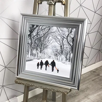 Pagazzi Winter Family Walk Liquid Art with Chrome Frame 40x40cm
