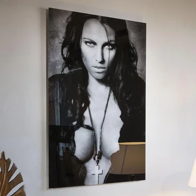 Quatropi Stunning Large photographic 800 x 1200 Acrylic Art Hungry Eyes 7551