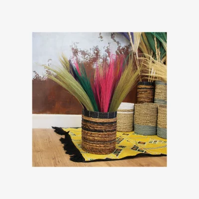 The Range Set of 6 Handcrafted Pampas Broom Coasters in Jute  Cotton Basket - Natural