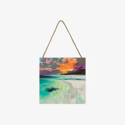 The Range Scott Naismith (Seilebost) Wooden Block - White