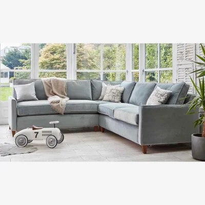 Darlings of Chelsea Hayes 3.5 x 3.5 Seater Corner Sofa