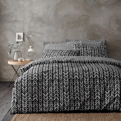 Dunelm Anthony Repeat Black 100% Cotton Duvet Cover and Pillowcase Set Black