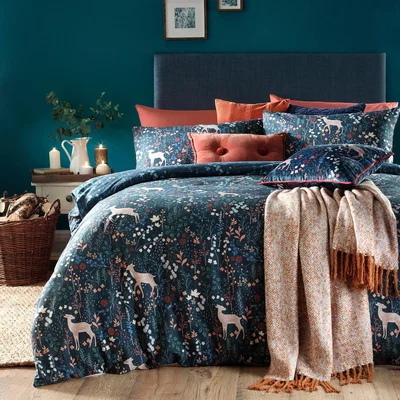 Dunelm Furn. Richmond Midnight Blue Duvet Cover and Pillowcase Set Blue, Red and Green
