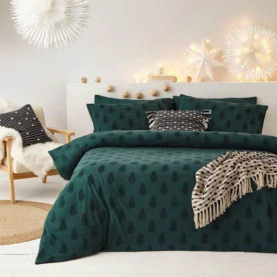 Dunelm Furn. Tufted Tree Green Duvet Cover and Pillowcase Set Alpine (Green)