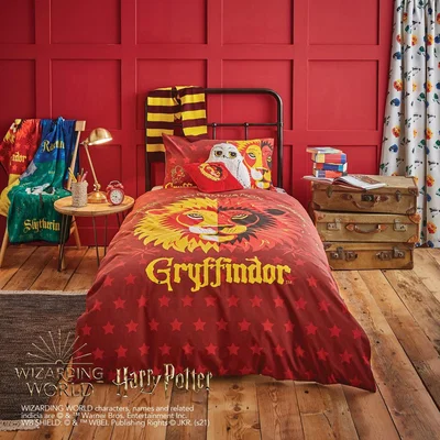 Dunelm Harry Potter Gryffindor House Reversible Duvet Cover and Pillowcase Set Red