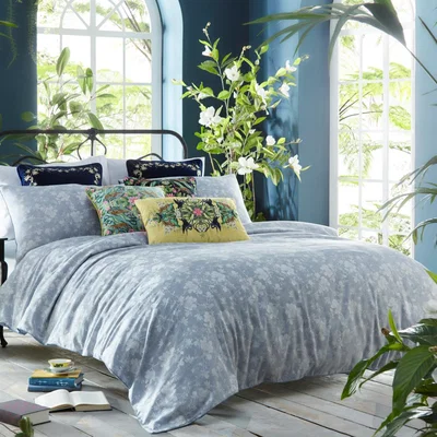 The Rug Seller Magnolia Jasper Floral Bedding By Wedgwood in Blue