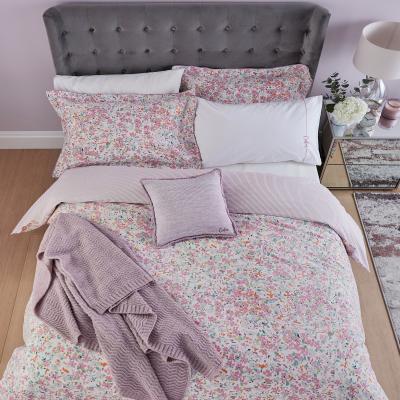 The Rug Seller Calm Daisy Floral Bedding by Katie Piper in Pink Lilac