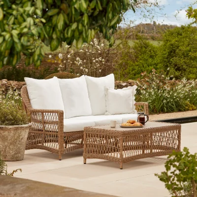 Gardenesque Arlington 3 Seater | Sofa And Table