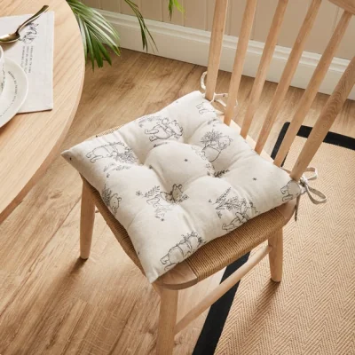 Dunelm Disney Winnie the Pooh Seat Pad Natural
