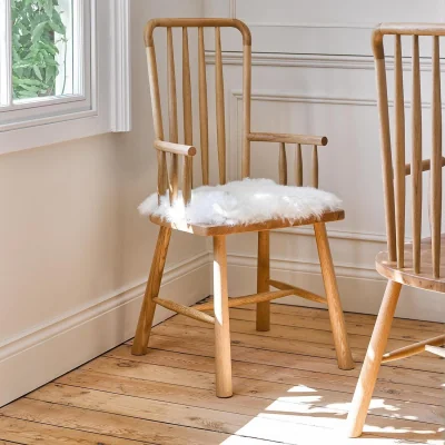 The Range Round Sheepskin and Leather Seat Pad - White