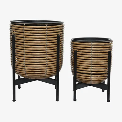 Amara AMARA Outdoors - Outdoor Polyrattan Standing Planter - Set of 2 - Brown
